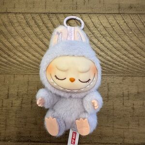 Pop Mart Labubu Zizi (Have a Seat)